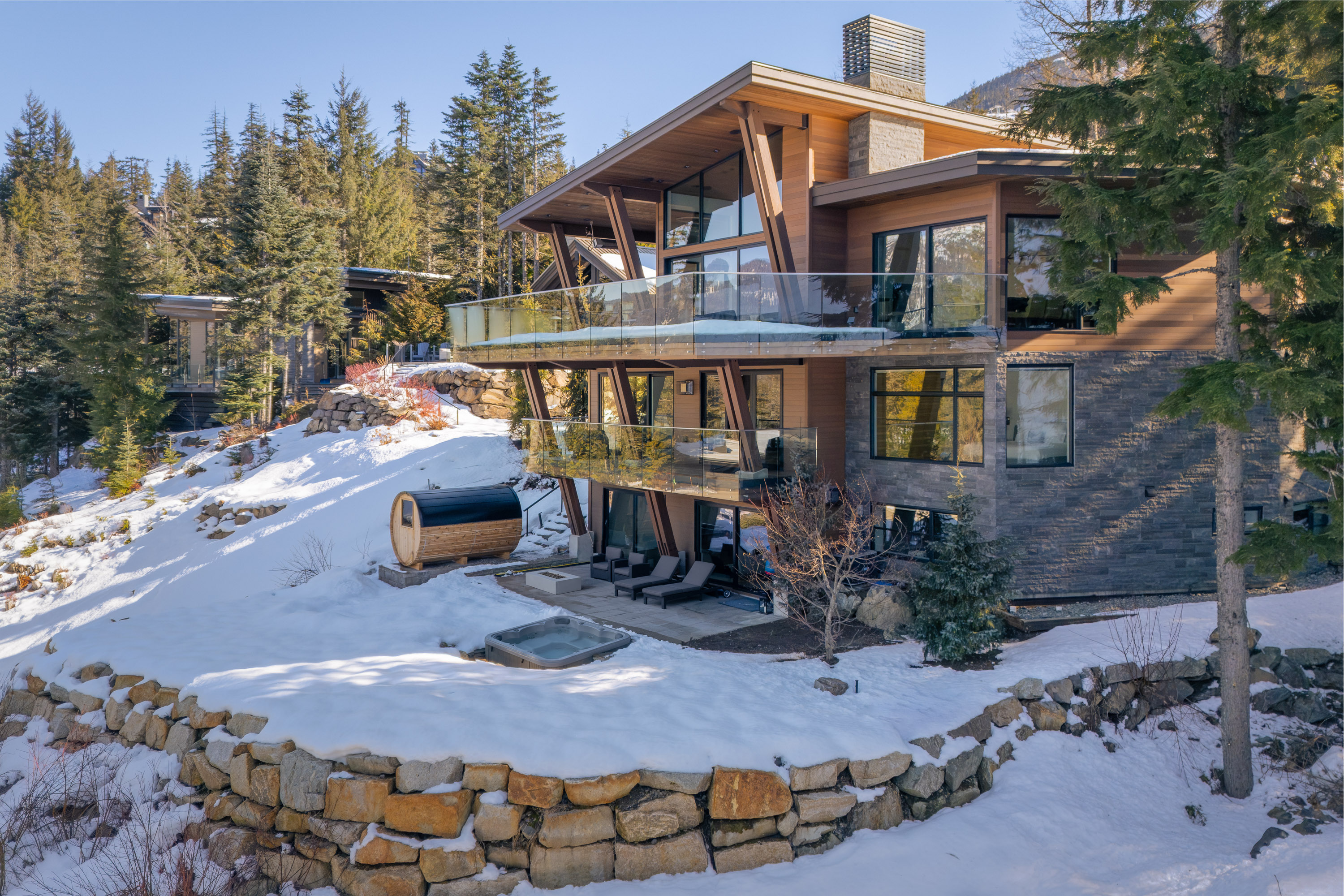 Luxury Kadenwood property interior 2